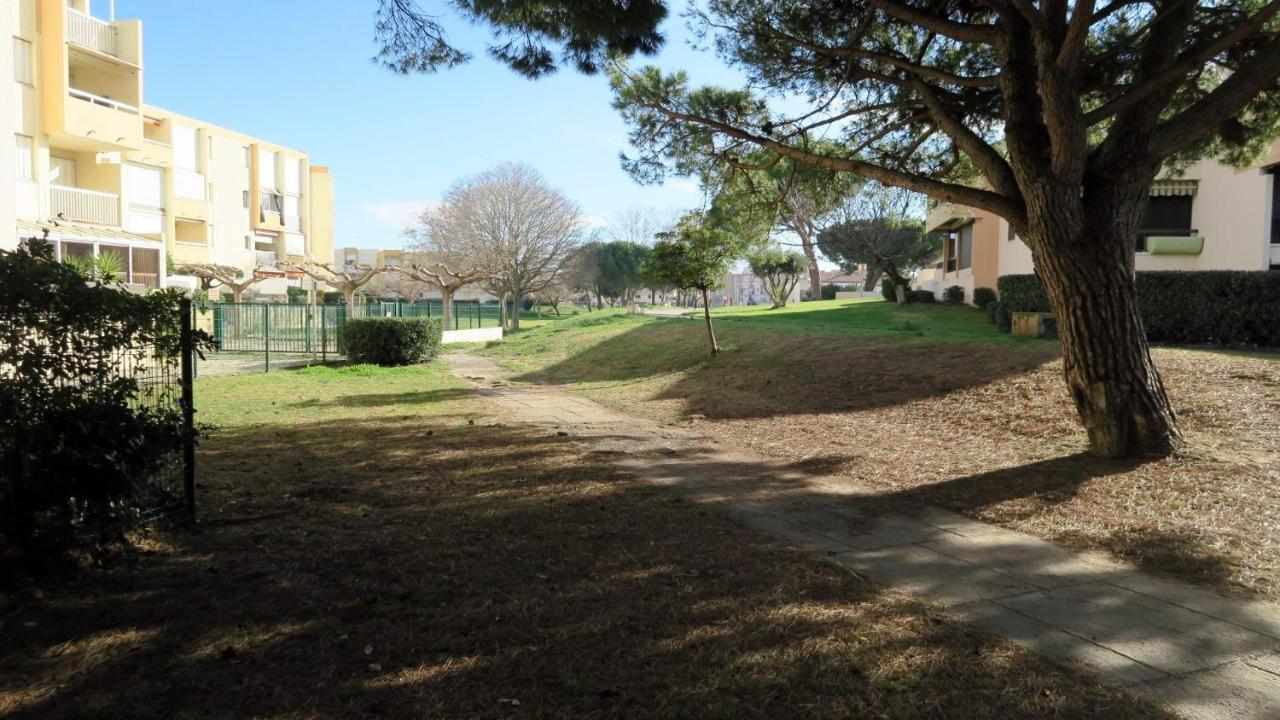 4 Couchages Avec Grande Terrasse En Rez-de-jardin à Deux Pas Des Plages Appartement